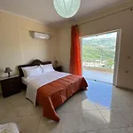 Apartman Home Himara *