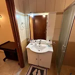 Home Himara Apartman