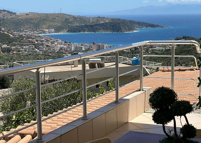 Apartment Home Himara *